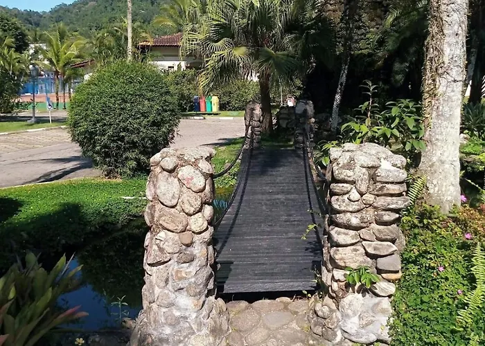 Apartamento No Condominio Wembley Tenis Ubatuba